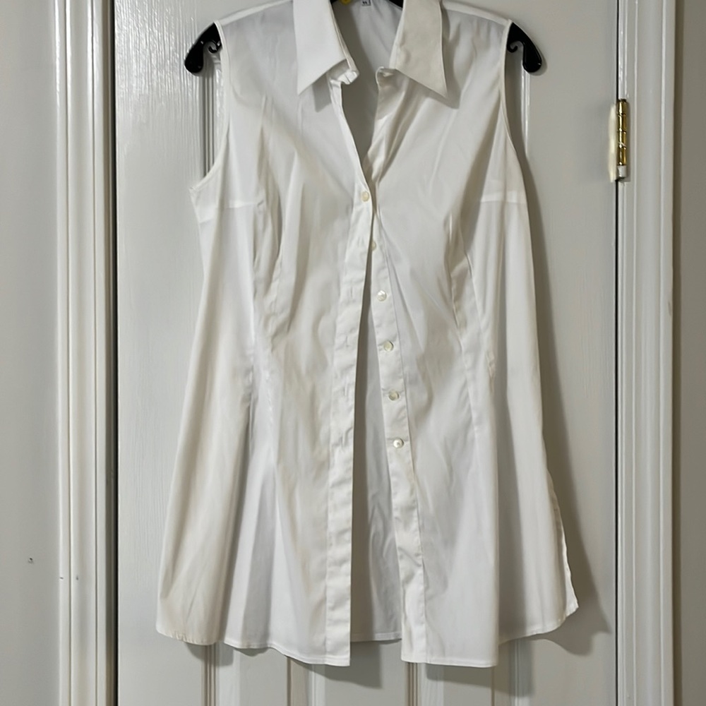 Women’s button down tank blouse